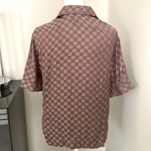 GAP satin pajama top- can be worn as blouse. - Picture 2 of 6